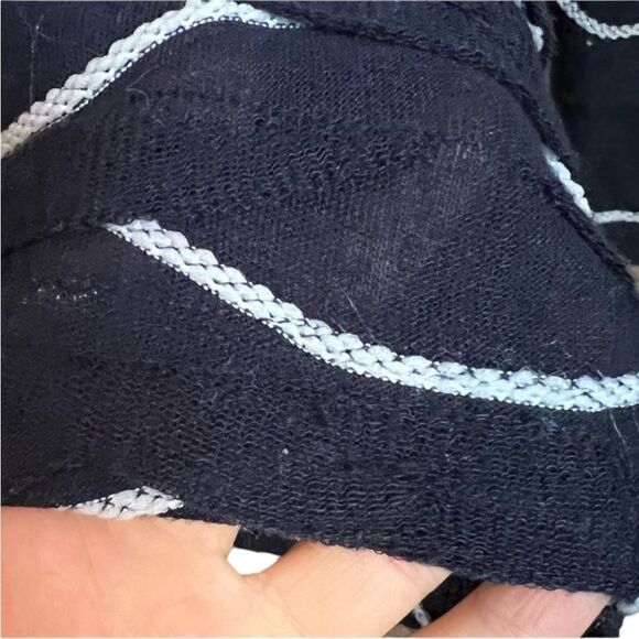 3 for $30! Max studio navy scallop sweater - Picture 9 of 11